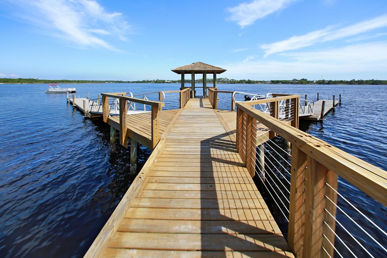 WILD HERON PHASE VIII - Residential