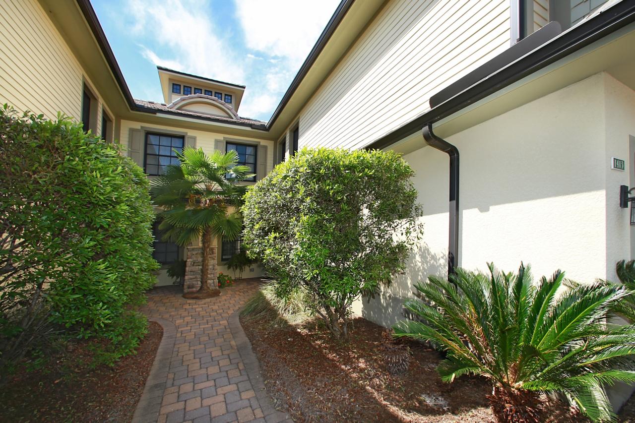 WILD HERON PHASE VIII - Residential