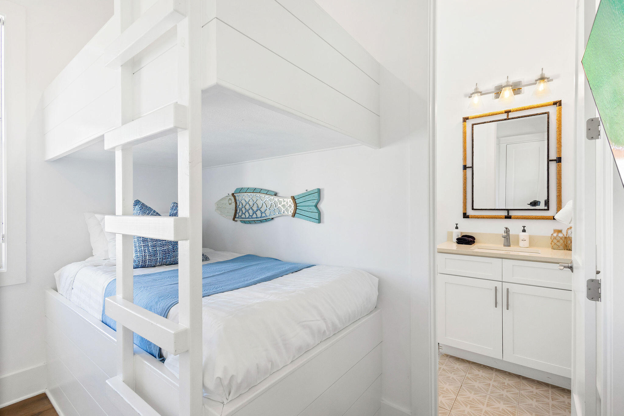 Colleen's Cove - Residential