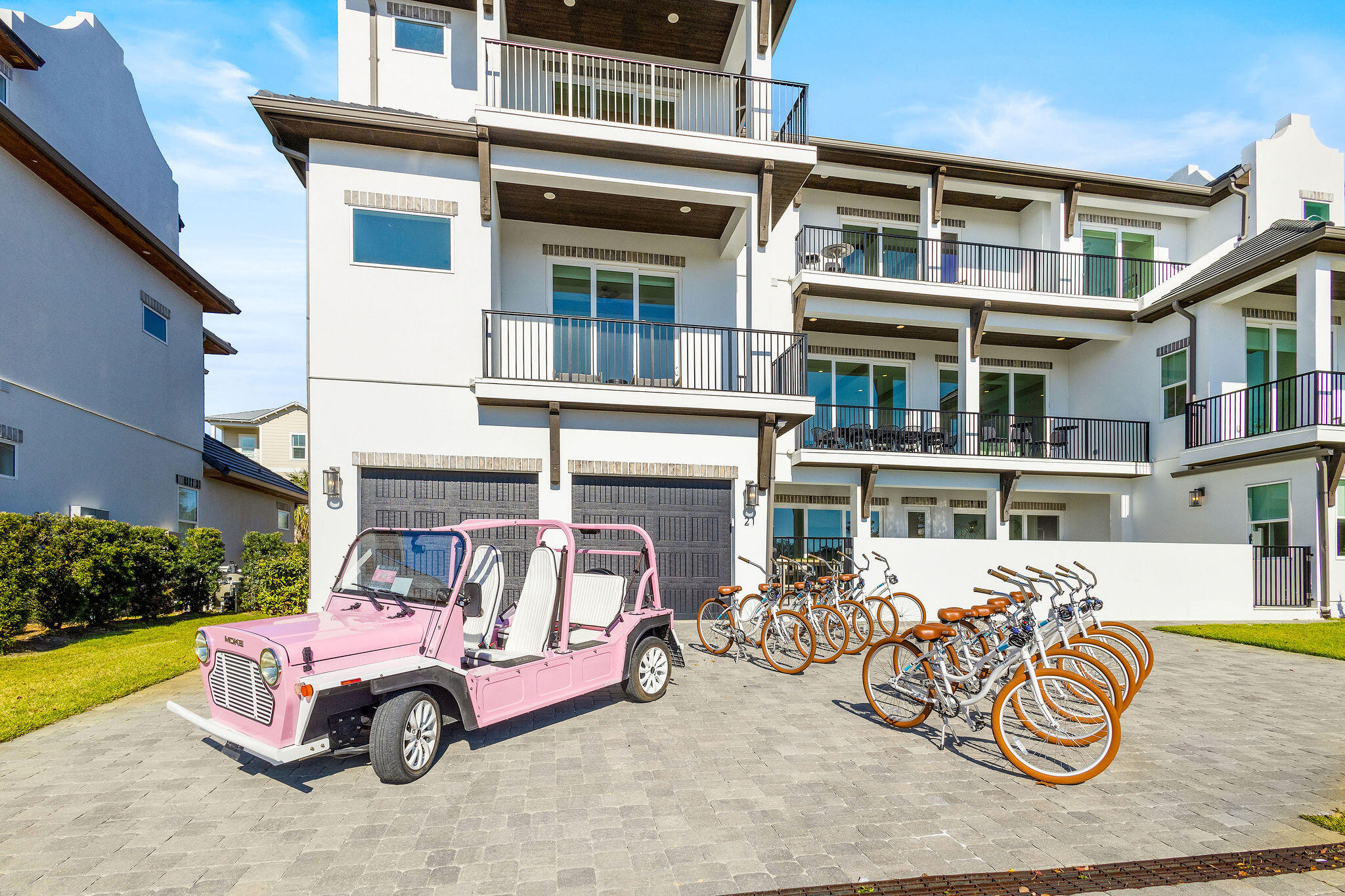 Colleen's Cove - Residential