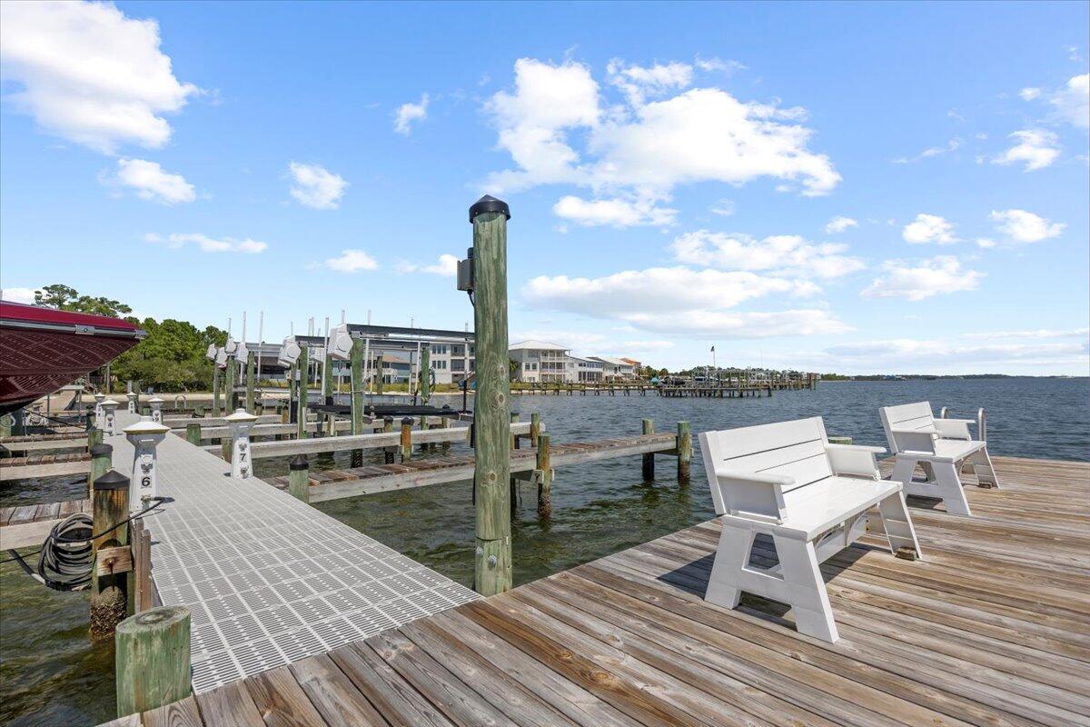 SPARKLING WATERS - Residential