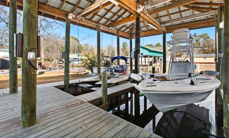 BLACK CREEK ESTATES - Residential