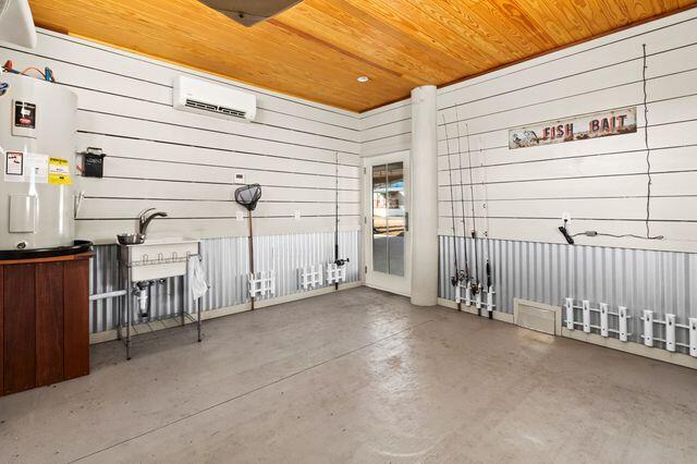 BLACK CREEK ESTATES - Residential