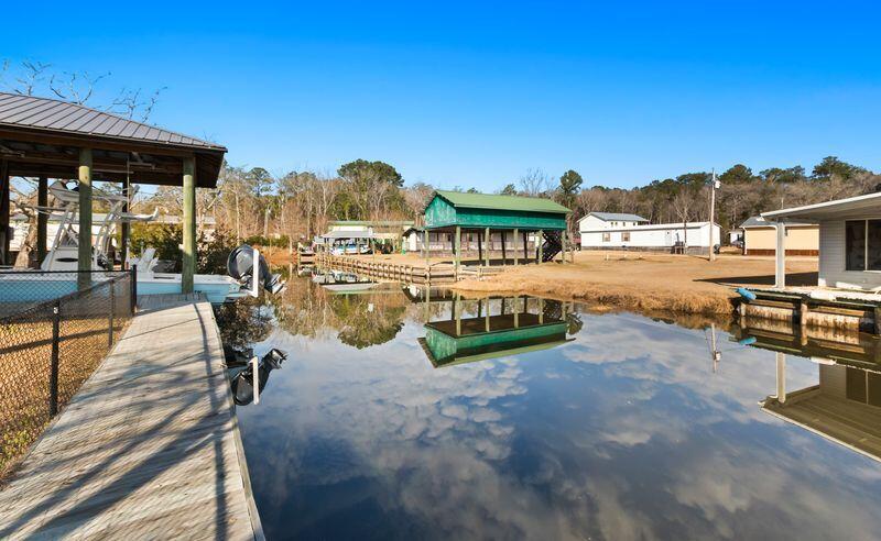 BLACK CREEK ESTATES - Residential