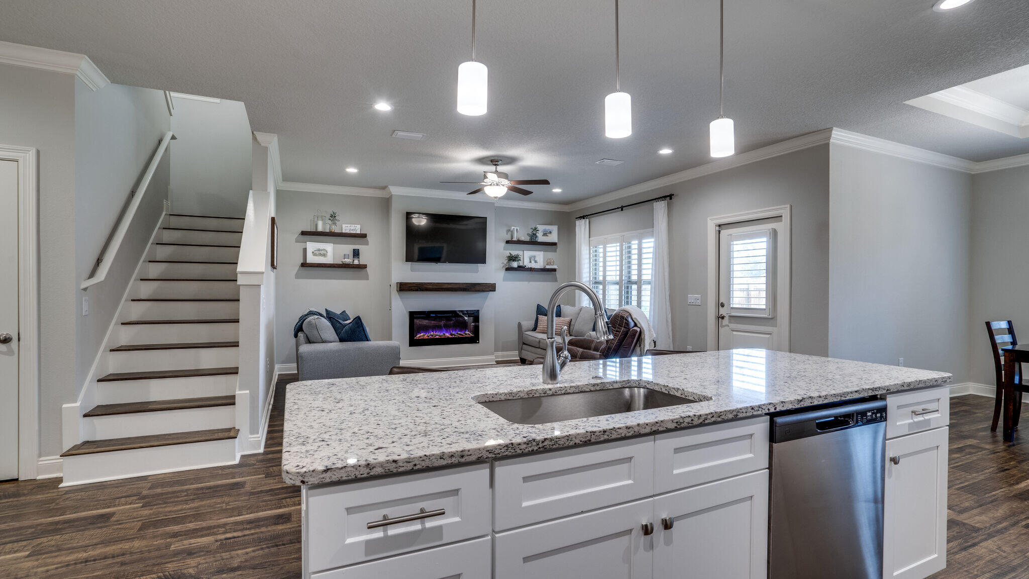 MEDLIN PRESERVE - Residential Lease