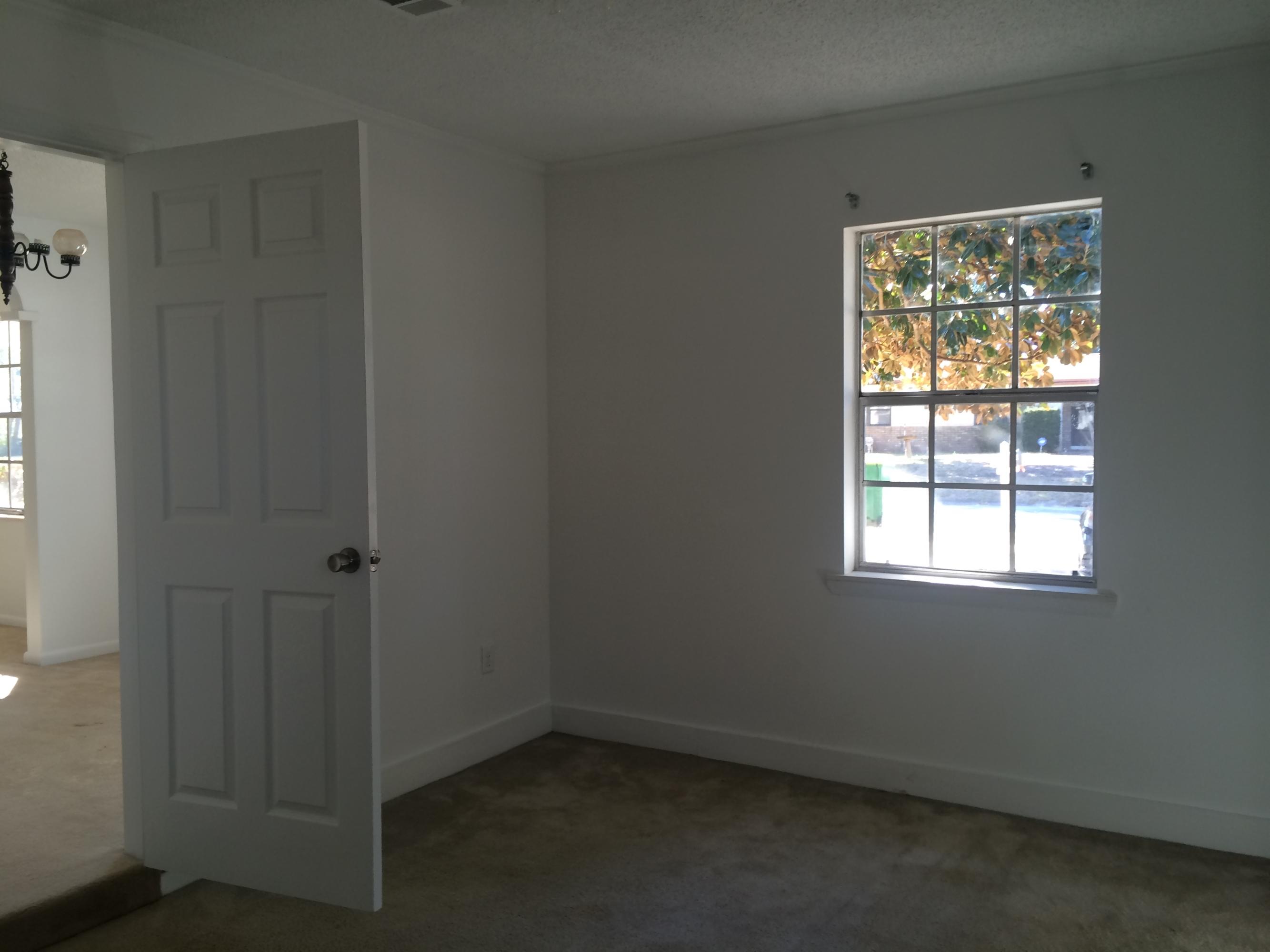 OAK TREE PARK - Residential