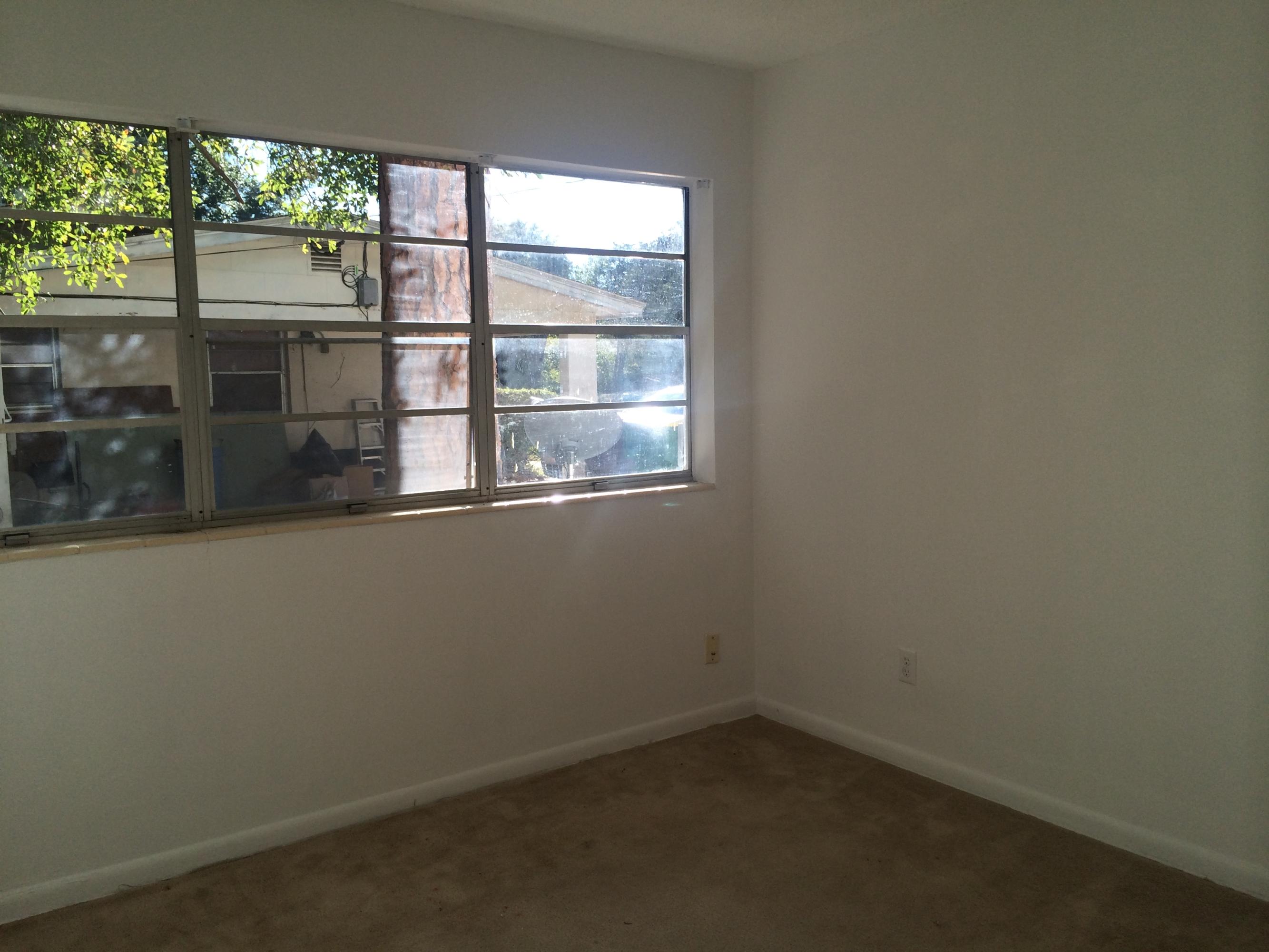 OAK TREE PARK - Residential