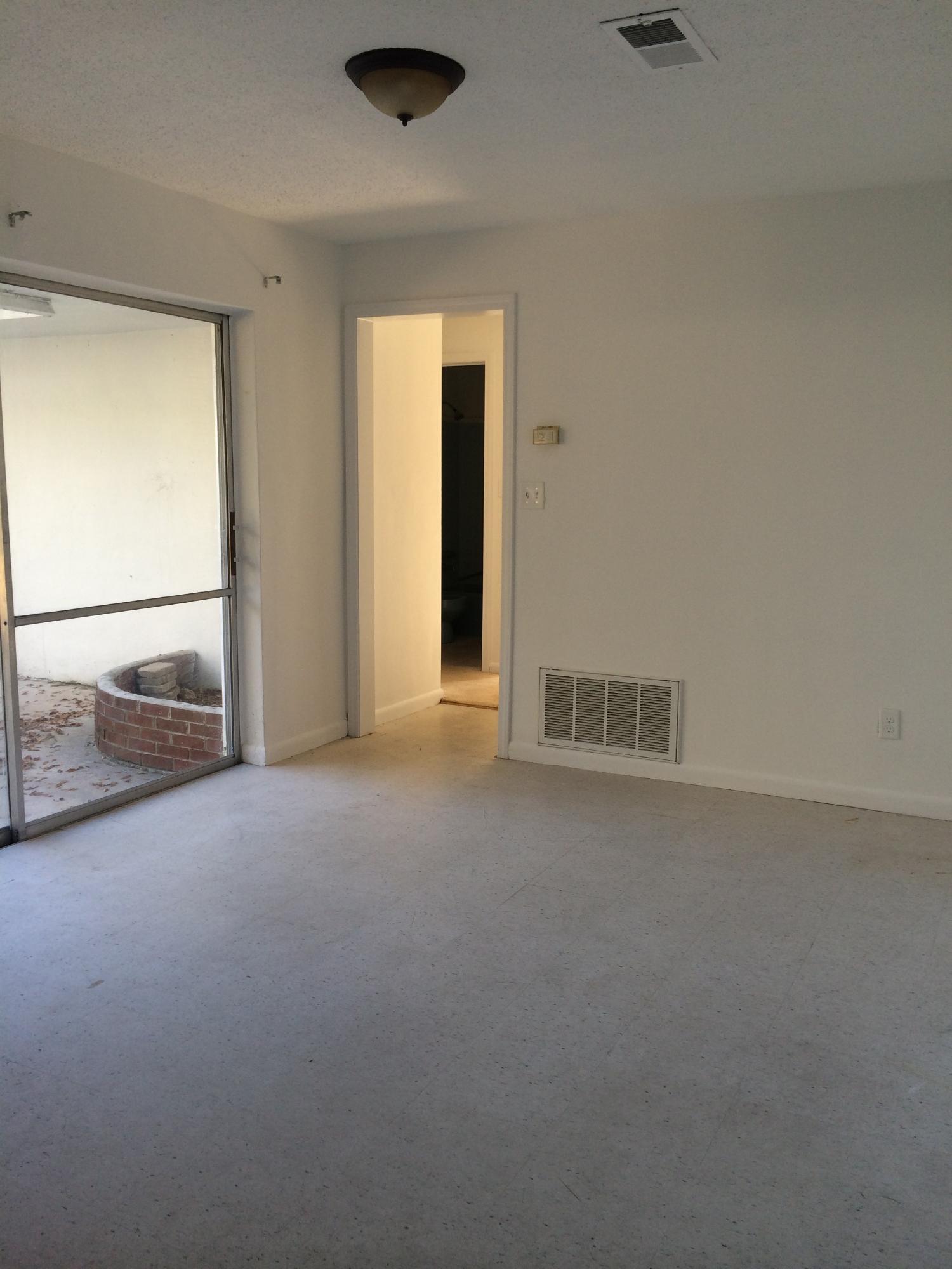 OAK TREE PARK - Residential