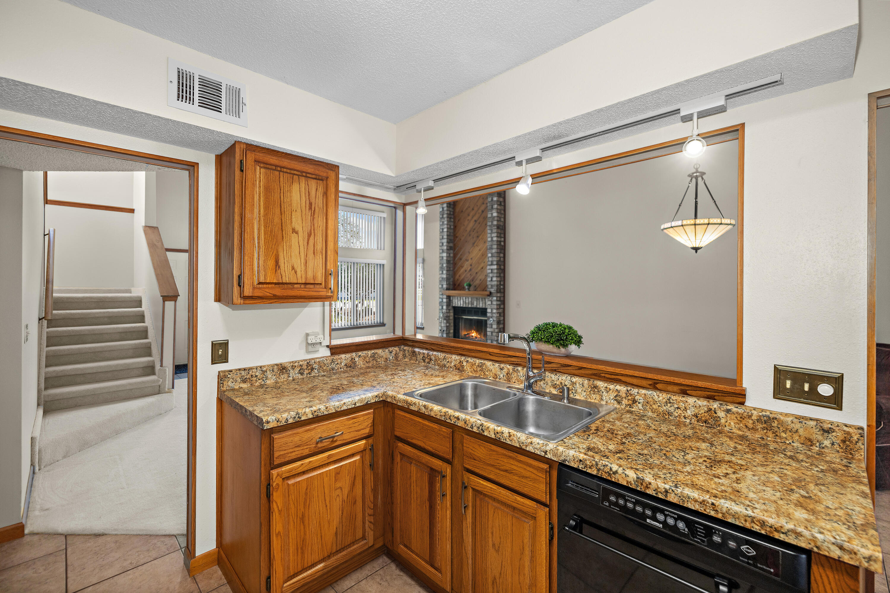 CEDAR RIDGE PH 4 - Residential