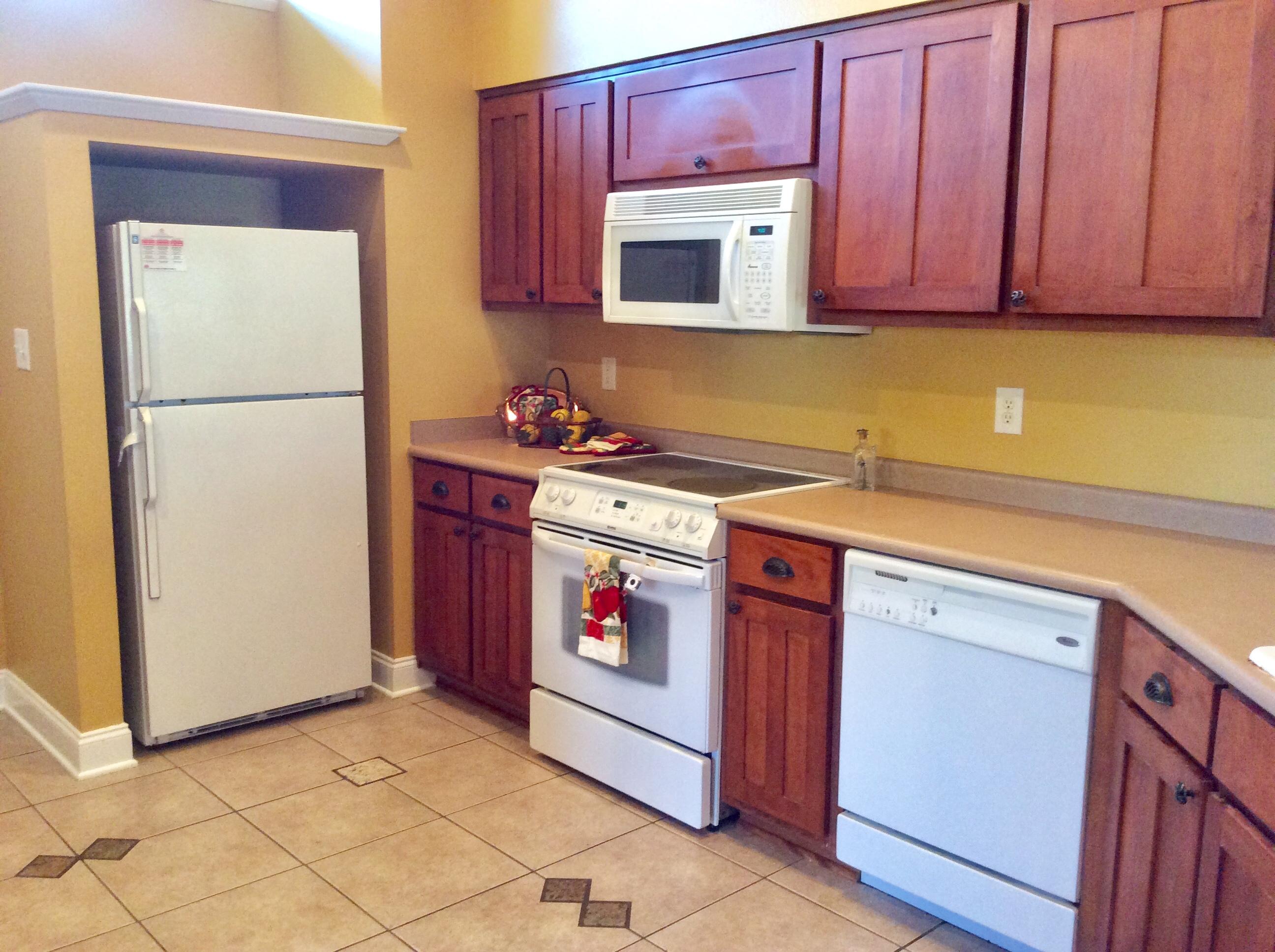 SHALIMAR OAKS - Residential