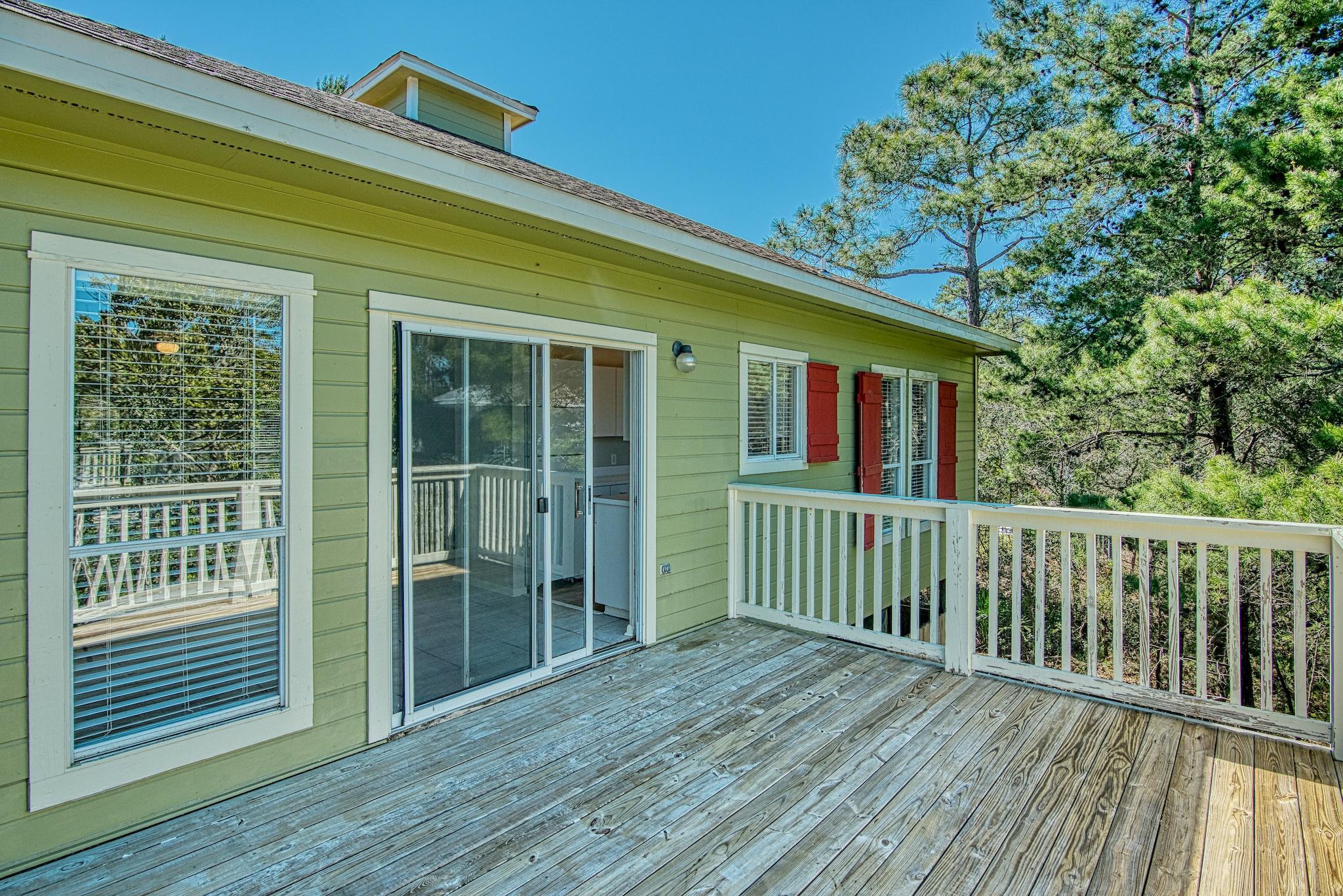 BEACH HIGHLANDS - Residential