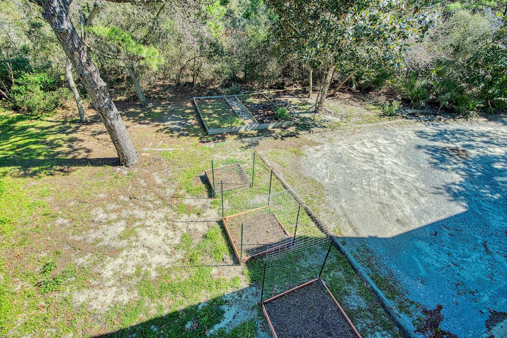 BEACH HIGHLANDS - Residential