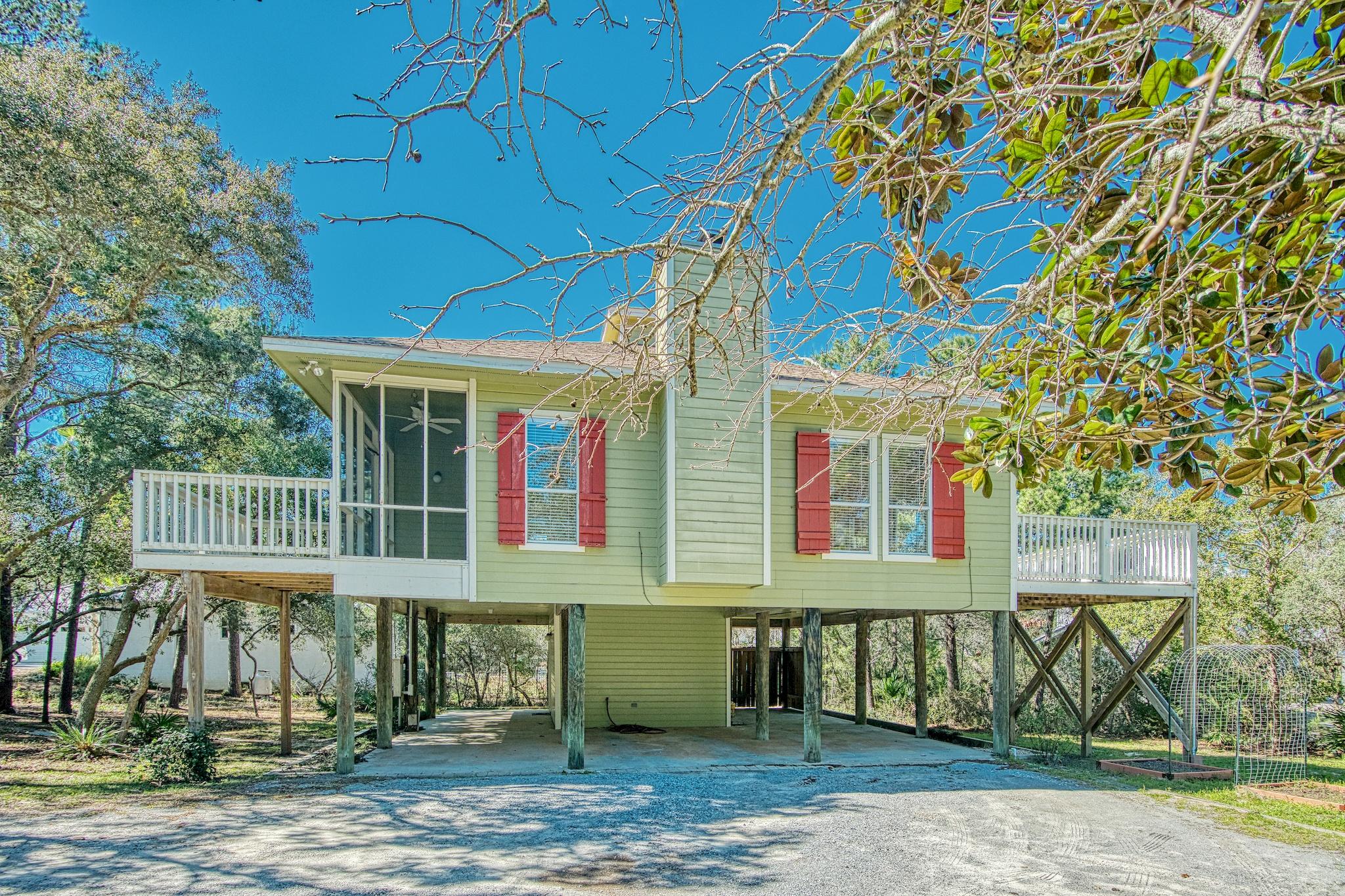 BEACH HIGHLANDS - Residential