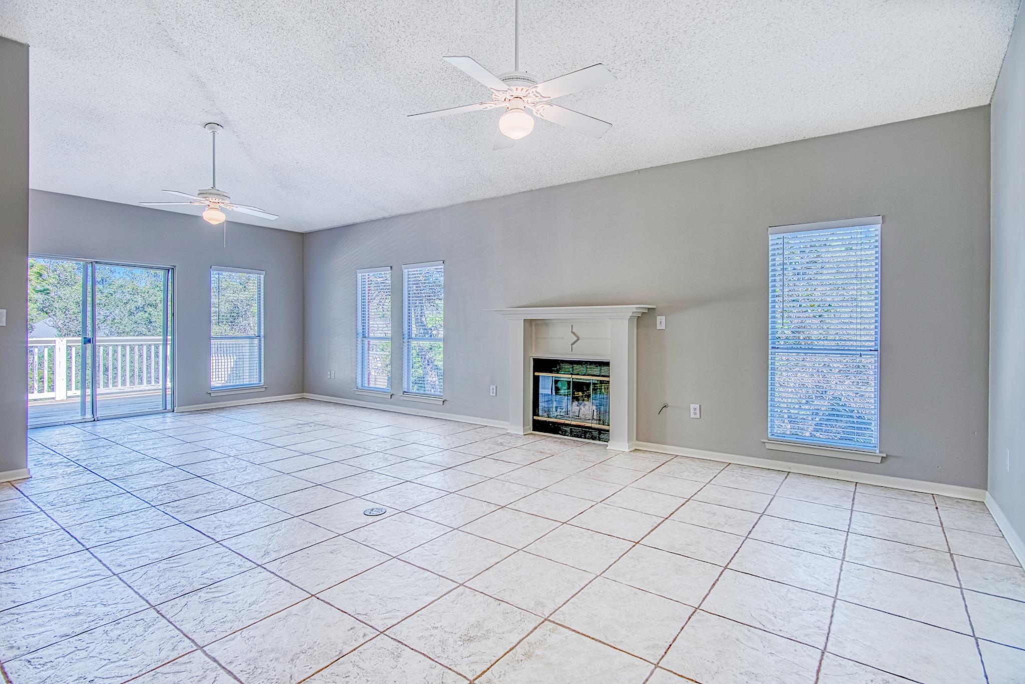 BEACH HIGHLANDS - Residential