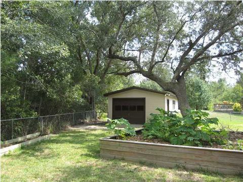 A home in Navarre