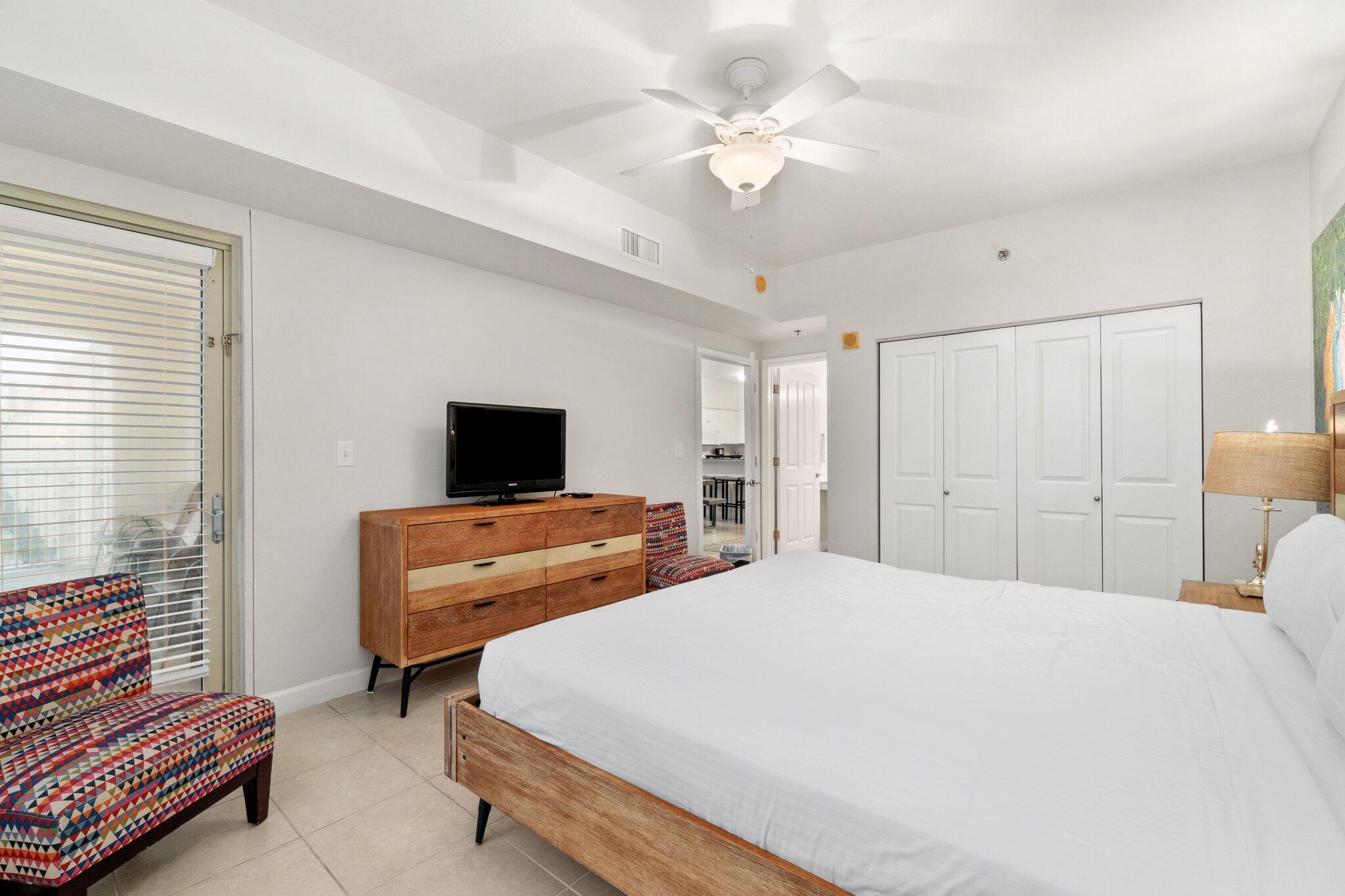 SHORES OF PANAMA - Residential