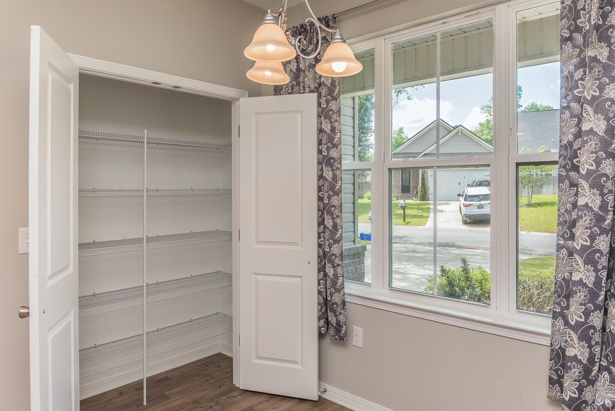 HERITAGE MANOR - Residential