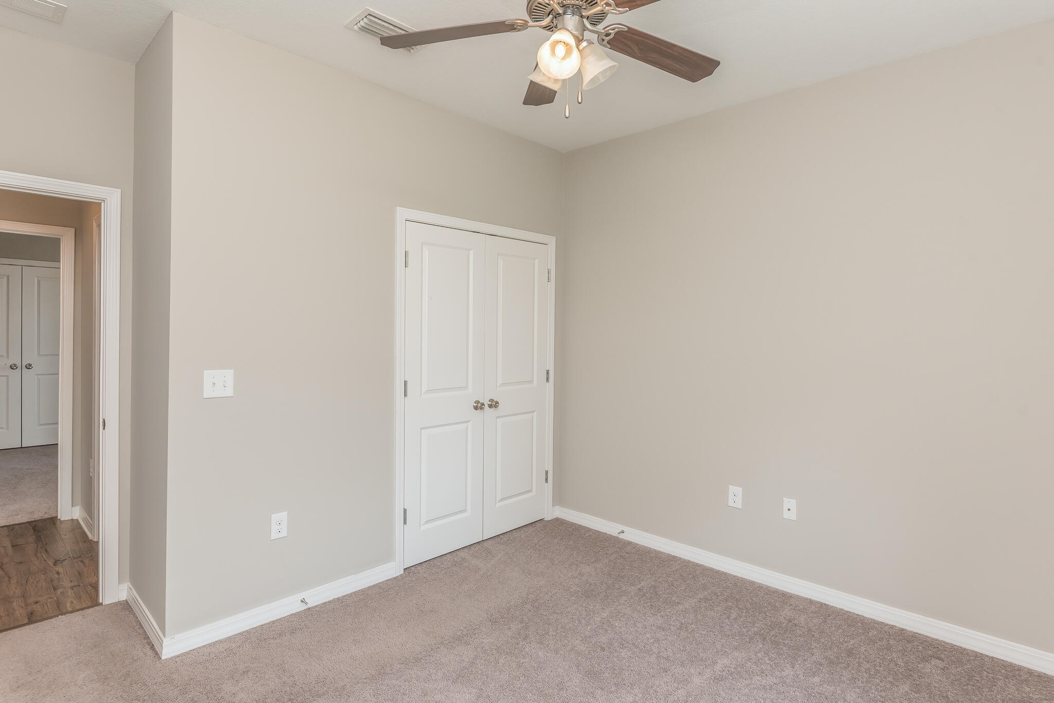 HERITAGE MANOR - Residential