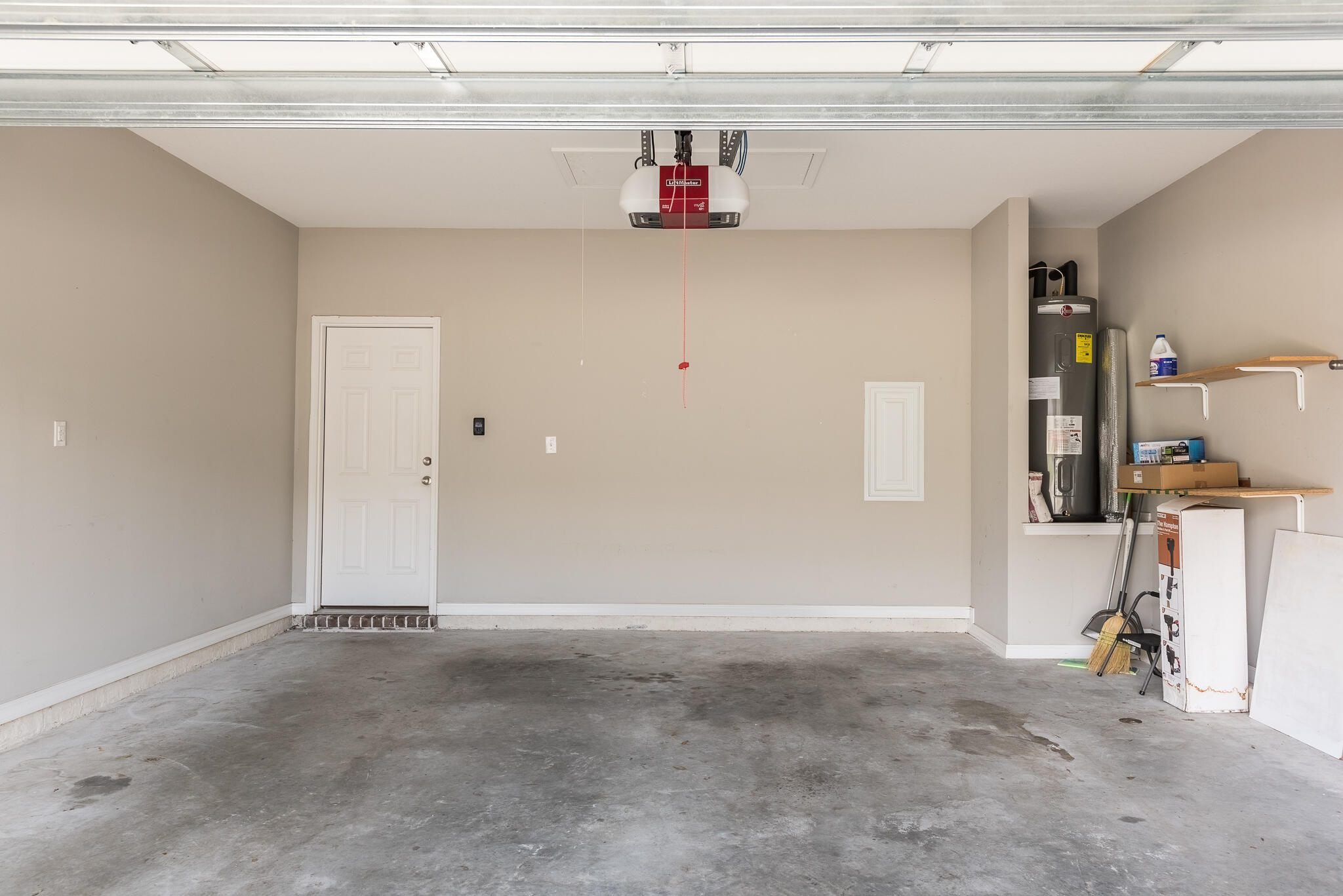 HERITAGE MANOR - Residential