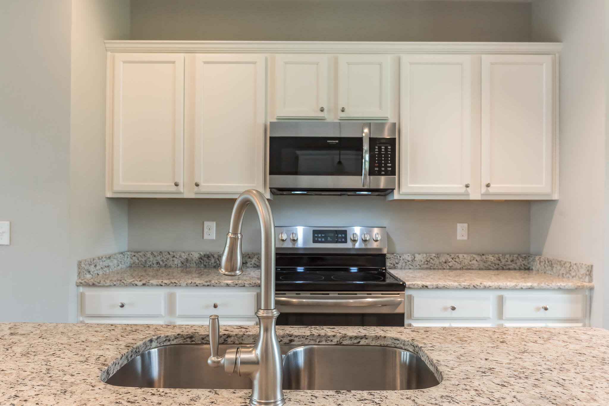 HERITAGE MANOR - Residential