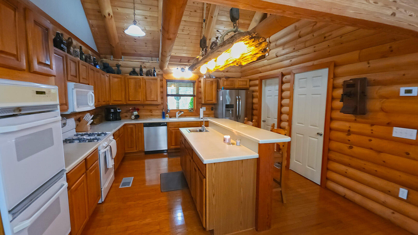 NO RECORDED SUBDIVISION - Residential