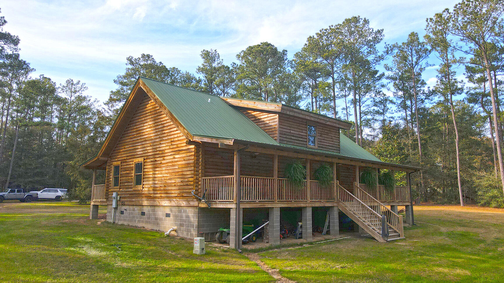 NO RECORDED SUBDIVISION - Residential