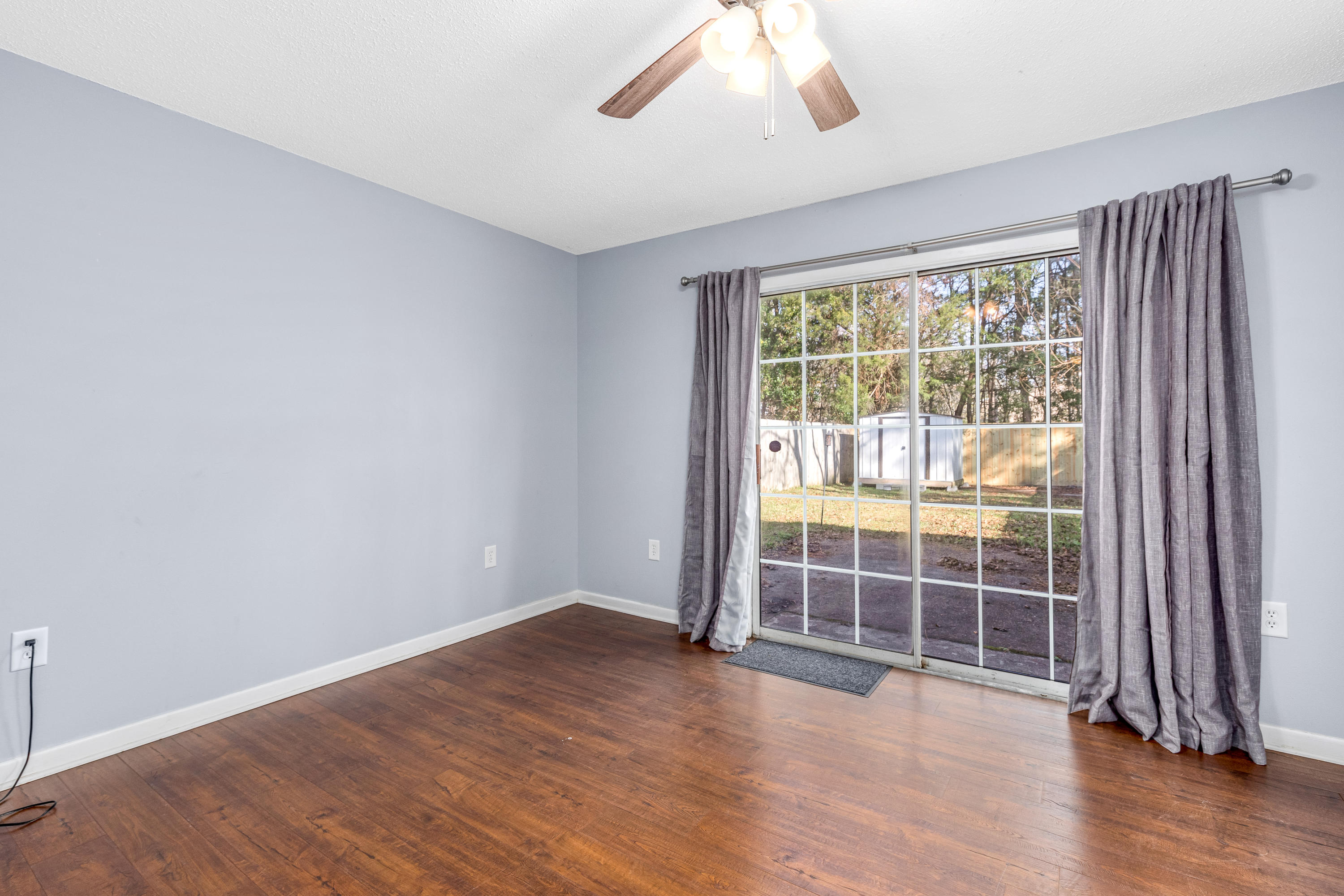 PINE MEADOWS 4TH ADDN - Residential