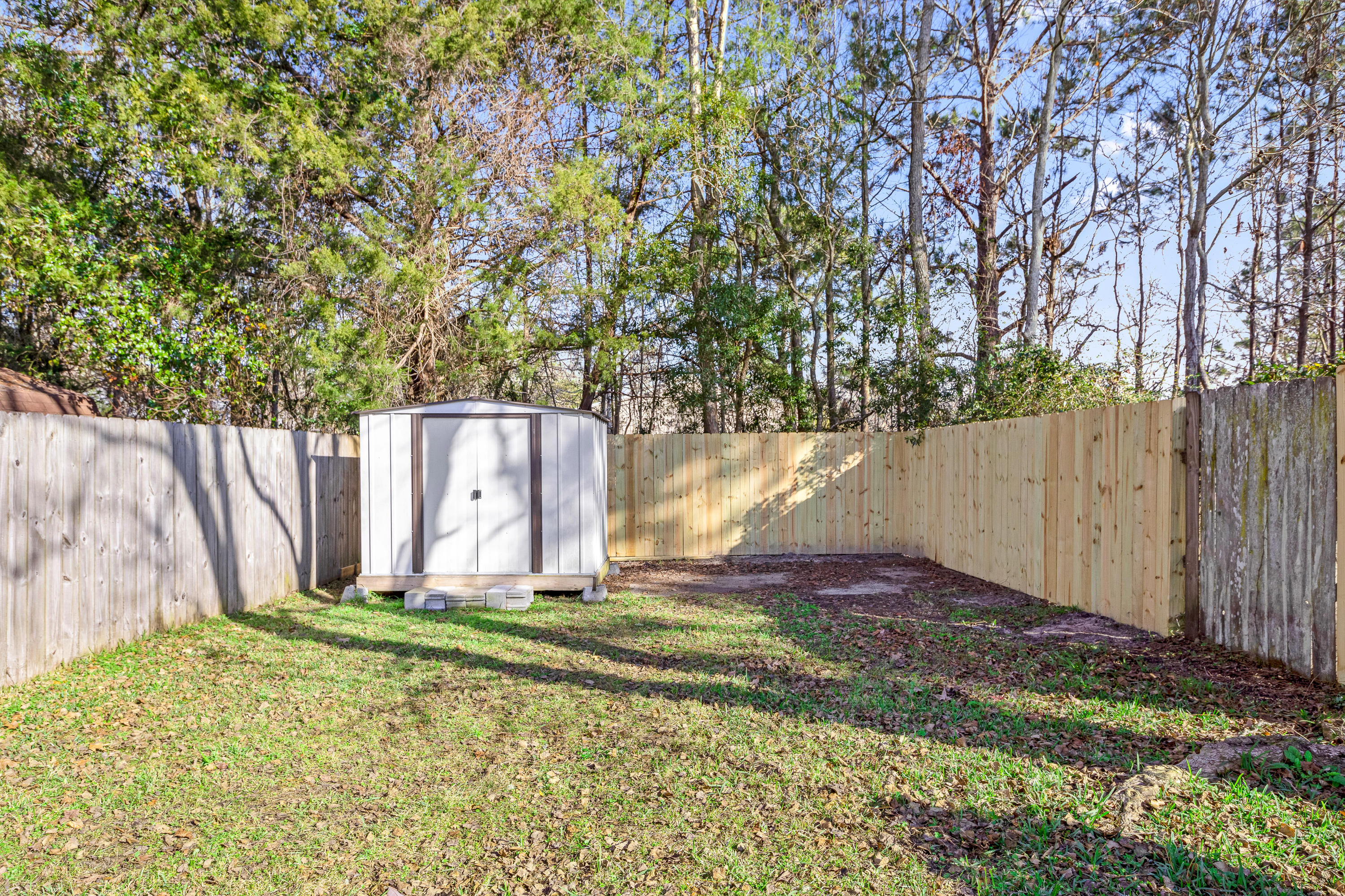 PINE MEADOWS 4TH ADDN - Residential