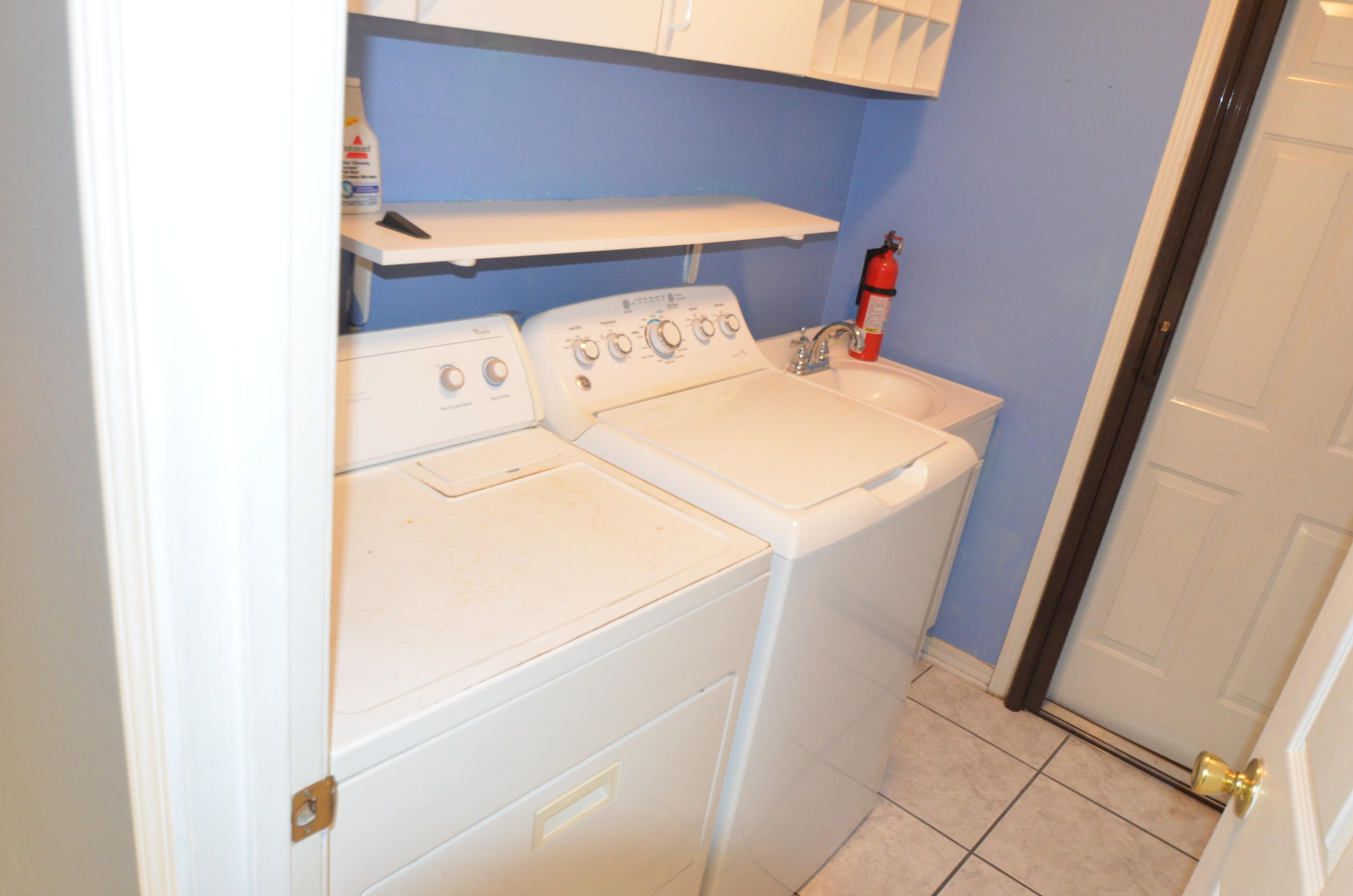 COUNTRYVIEW ESTATES 4TH ADDN PH 4 - Residential Lease