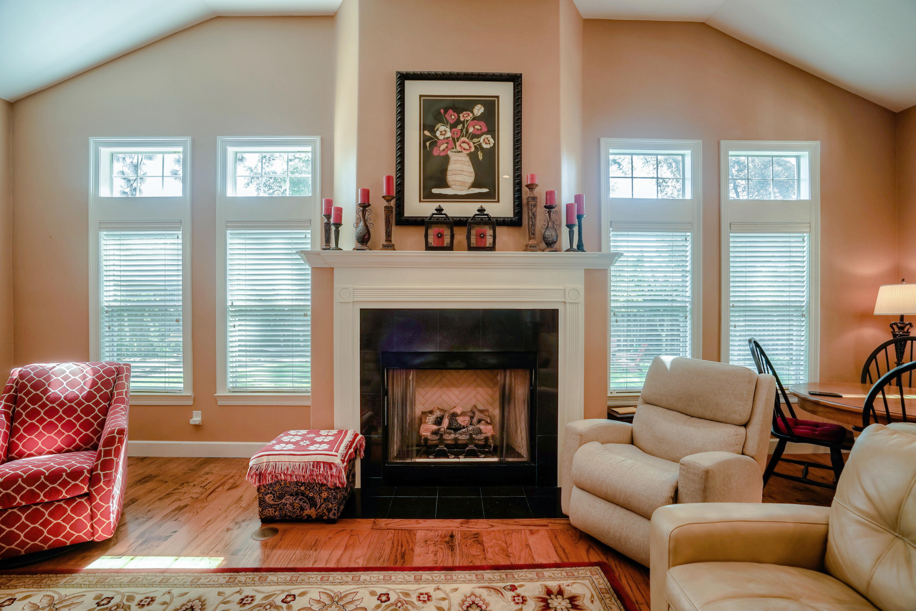 LA CHATEAU - Residential