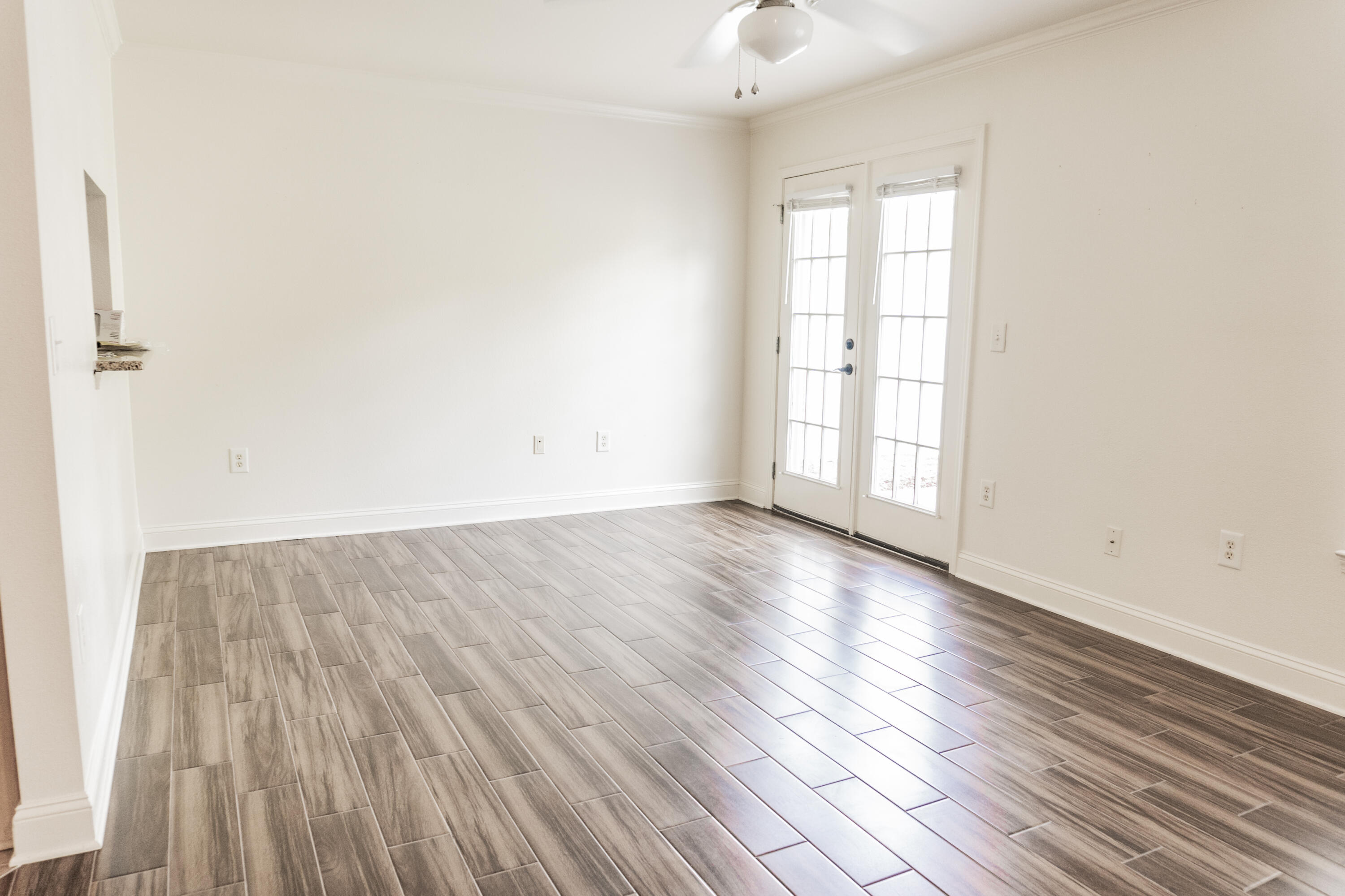 EAGLES LANDING S/D - Residential Lease