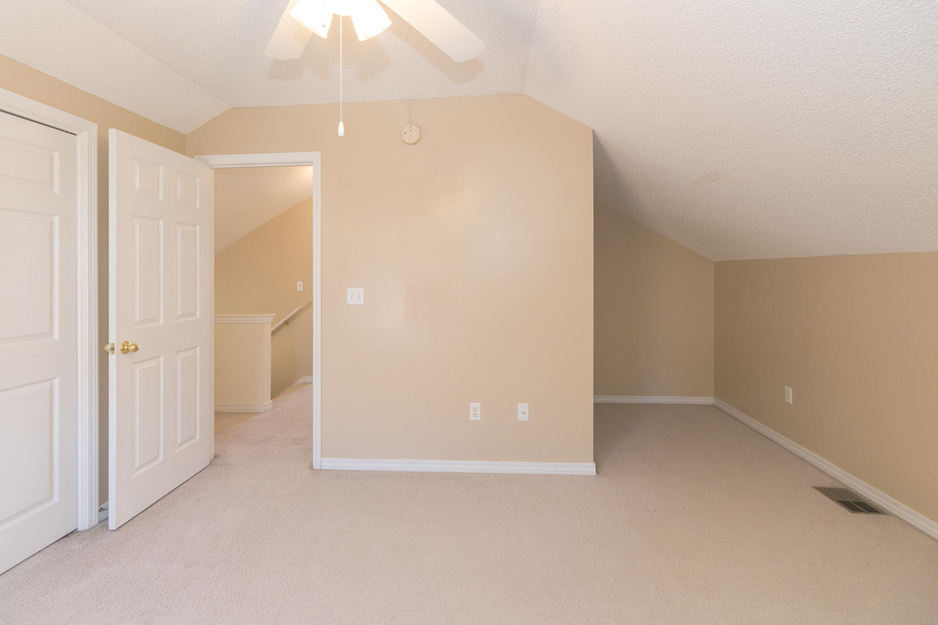 QUAIL LAKE - Residential