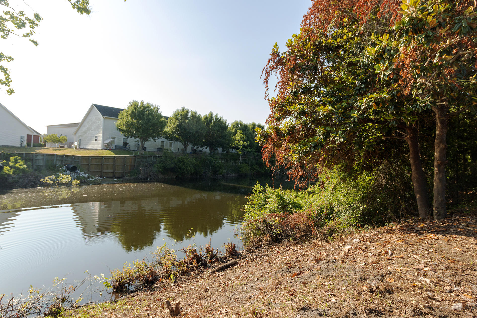 QUAIL LAKE - Residential