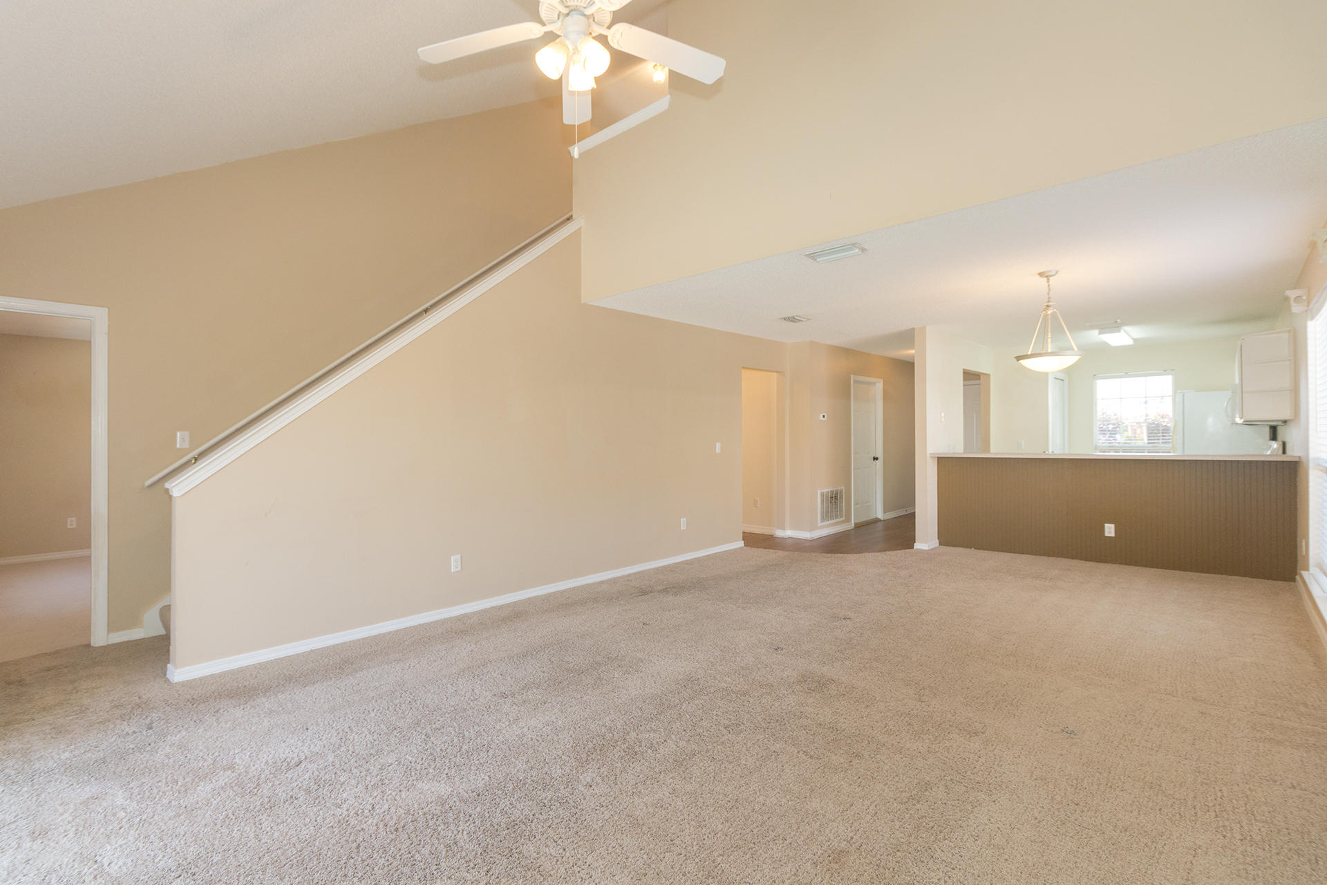 QUAIL LAKE - Residential