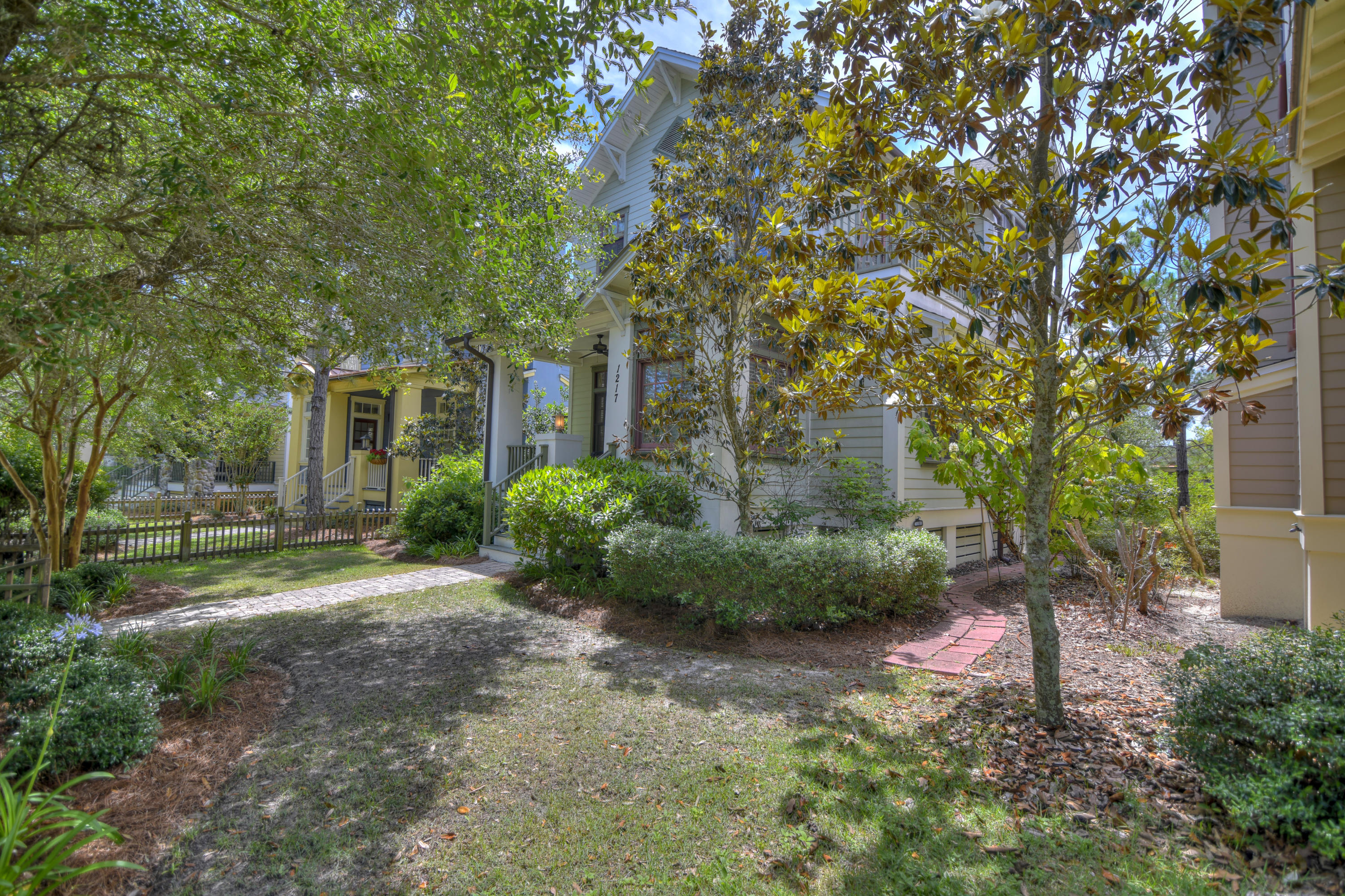 Wild Heron - Residential