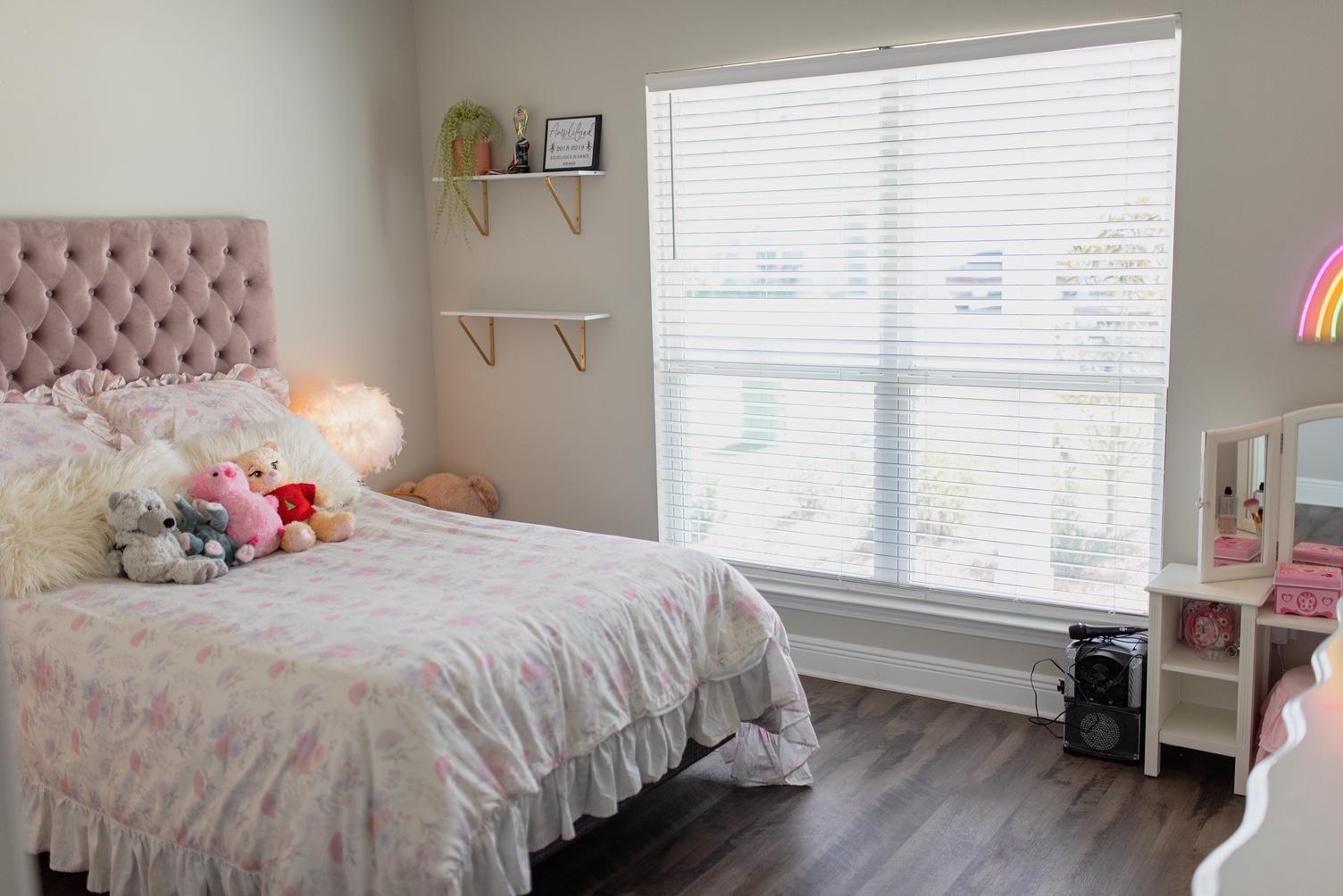 STONEGATE - Residential
