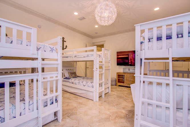 GULF SHORE MANOR - Residential