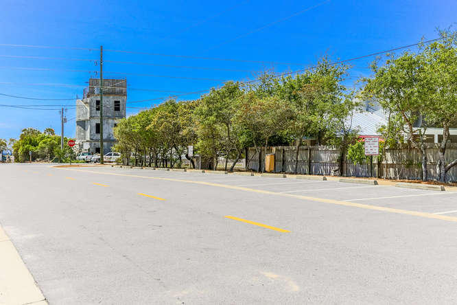 GULF SHORE MANOR - Residential