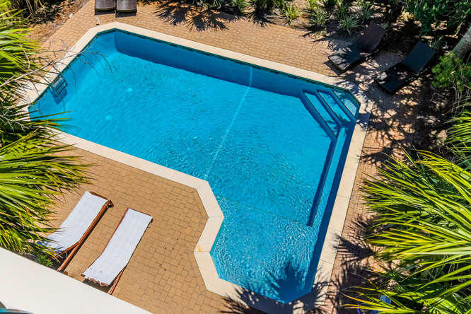 GULF SHORE MANOR - Residential