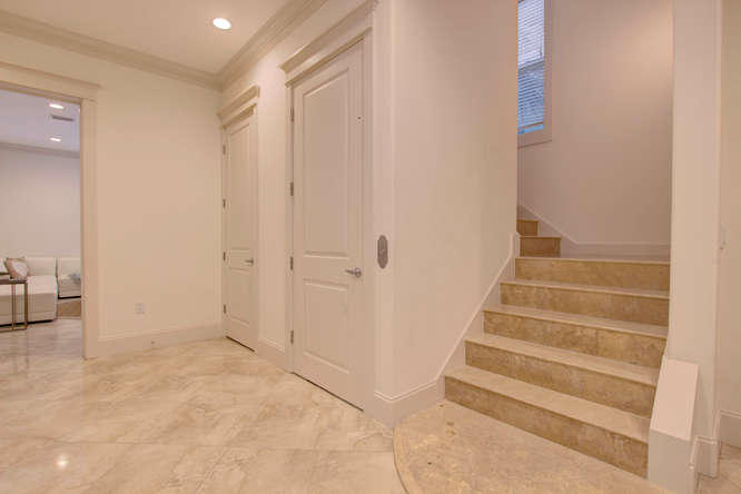 GULF SHORE MANOR - Residential