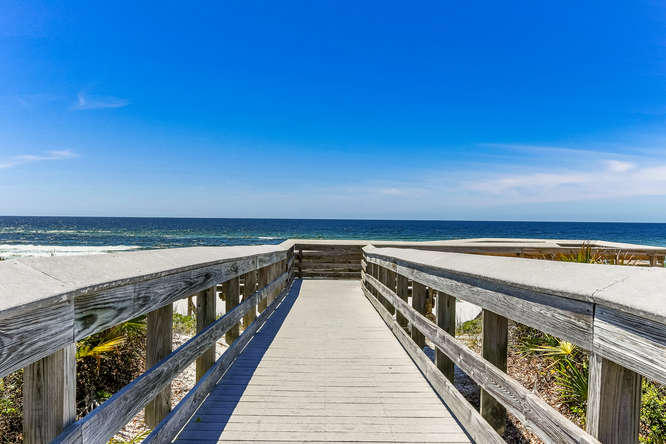 GULF SHORE MANOR - Residential