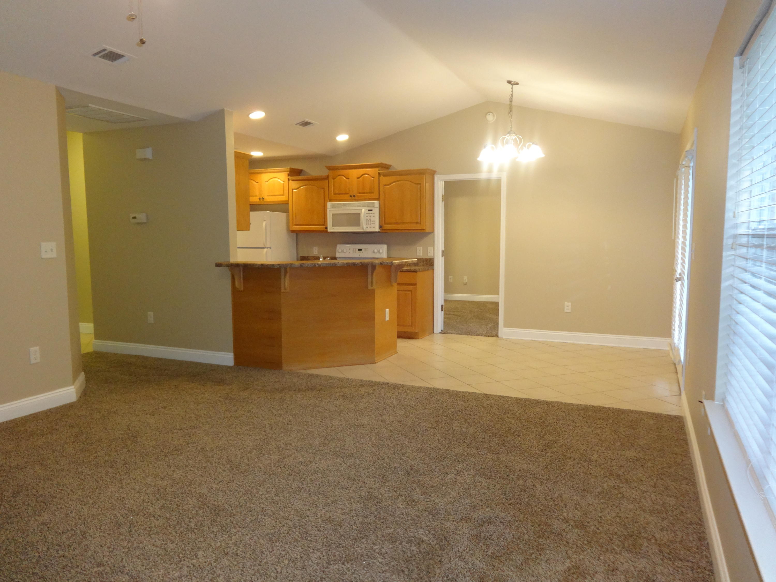 WHITE OAK ESTATES - Residential