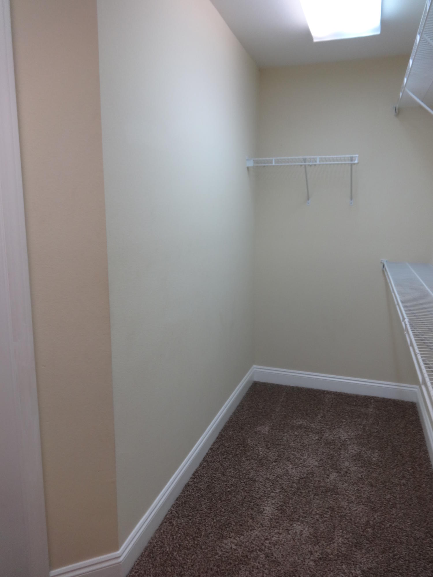 WHITE OAK ESTATES - Residential