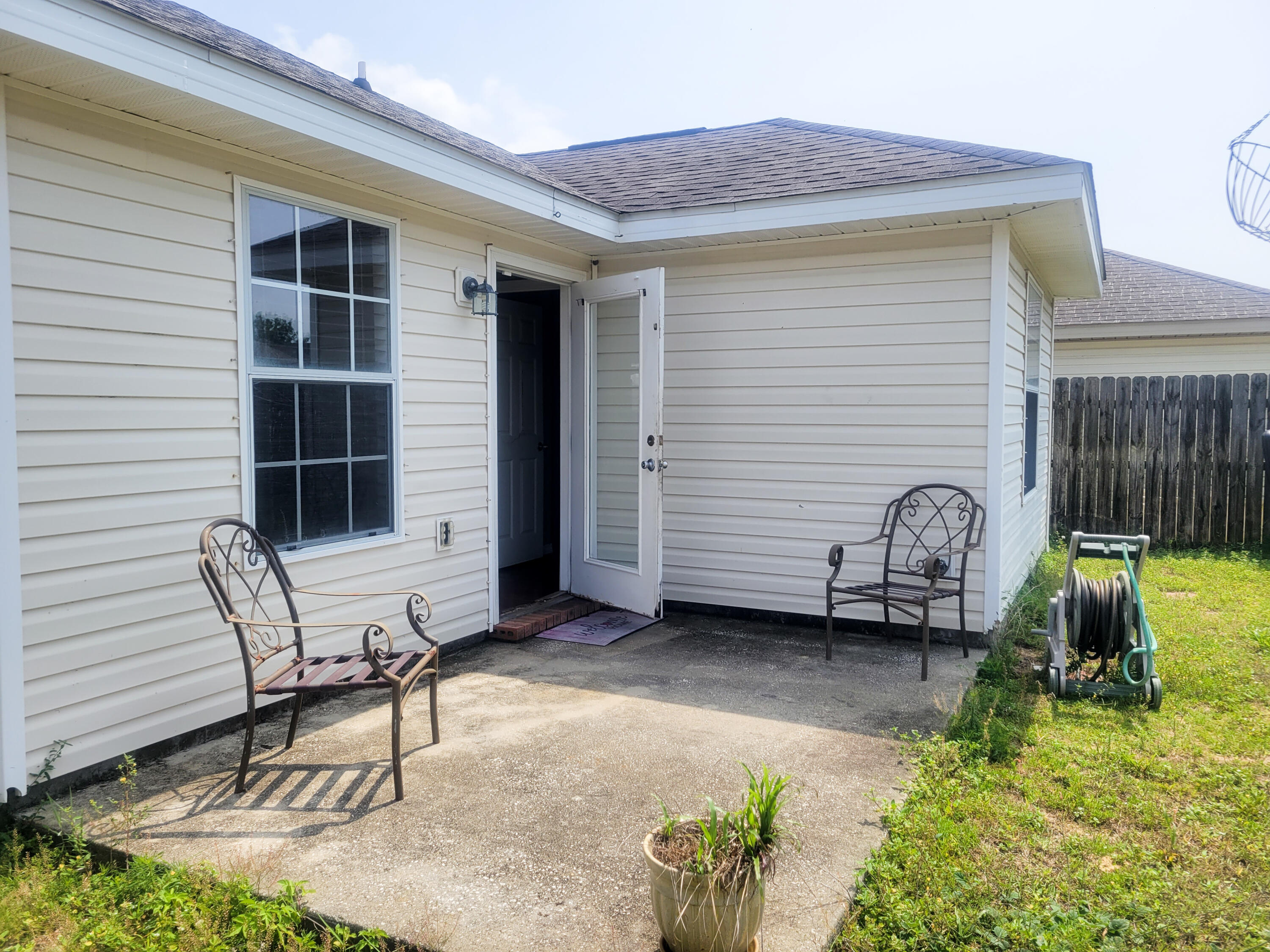 SHADOW LAKES - Residential
