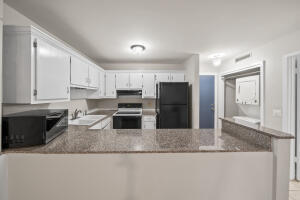 Bay Point Harbour Villas - Residential Lease