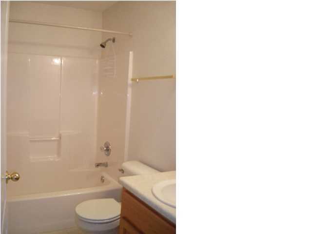 FOX VALLEY - Residential Lease