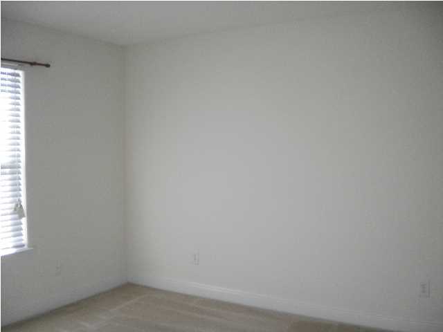 FOX VALLEY - Residential Lease