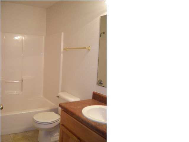 FOX VALLEY - Residential Lease