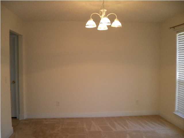 FOX VALLEY - Residential Lease