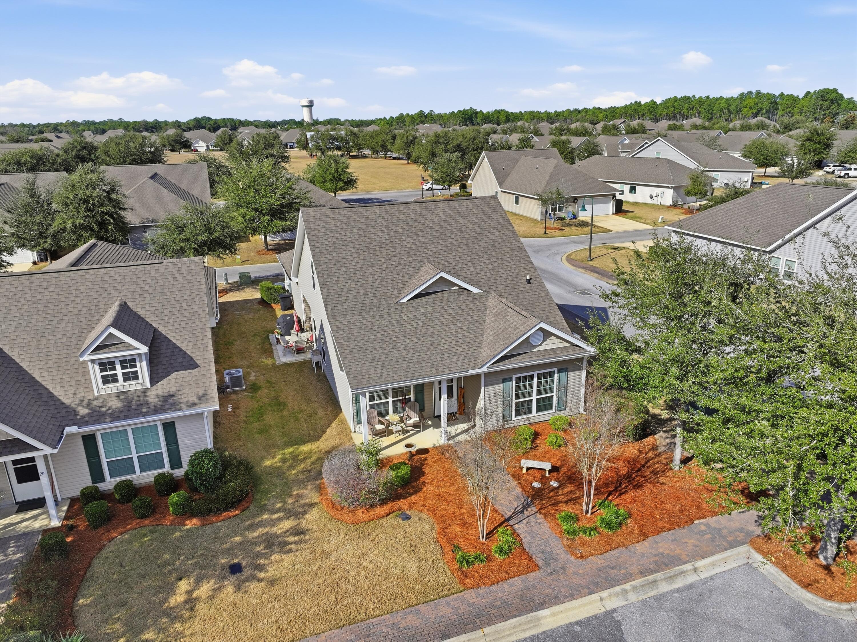 HAMMOCK BAY - Residential